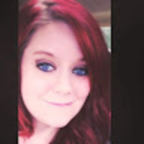 Meet your Posher, Sarah. - Picture 1 of 1